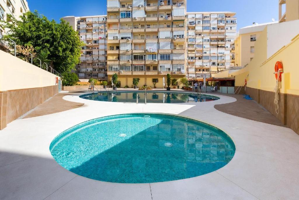 Apartament Boho ตอร์เรโมลิโนส ภายนอก รูปภาพ